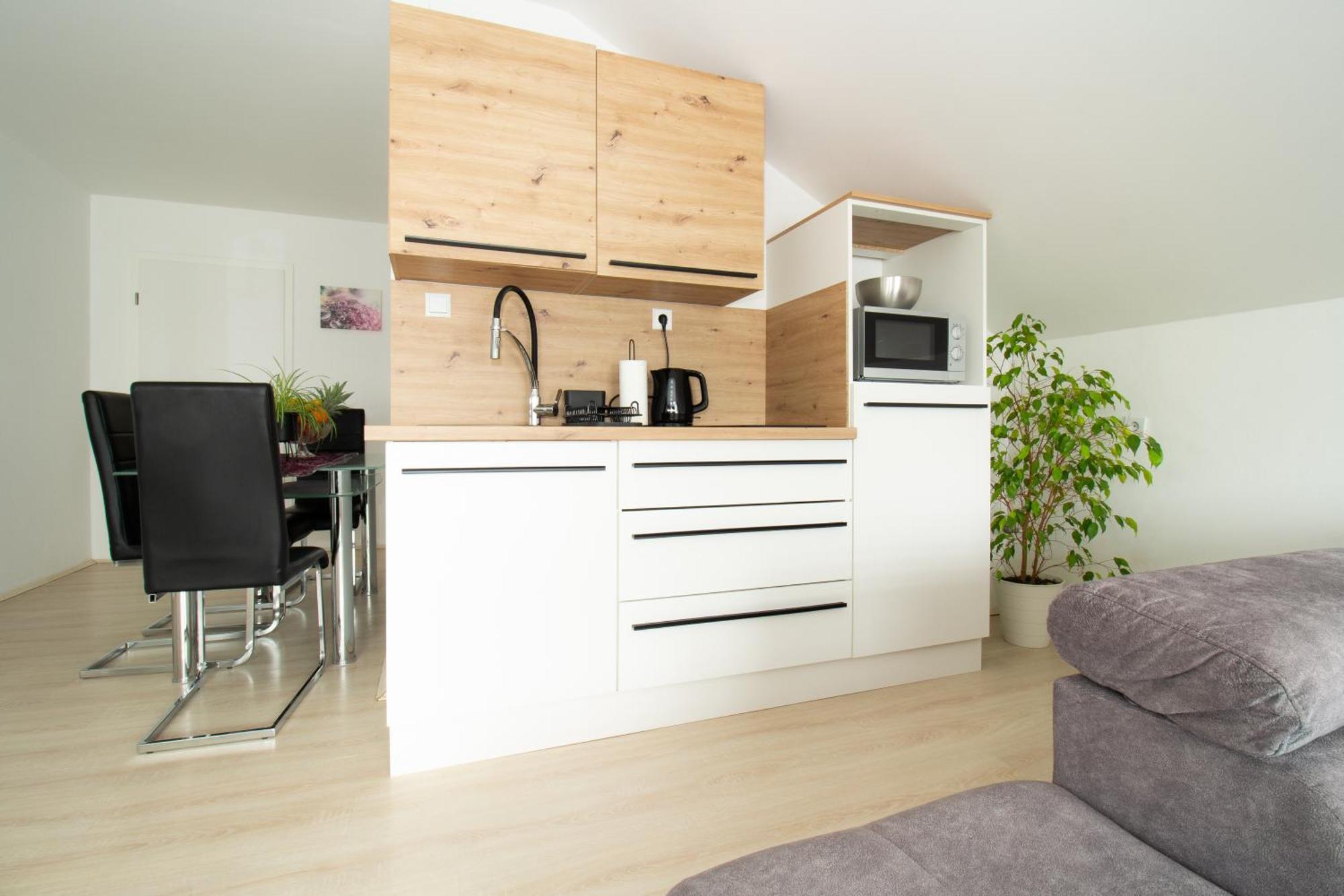 Apartman Keti Donja Lomnica Dış mekan fotoğraf