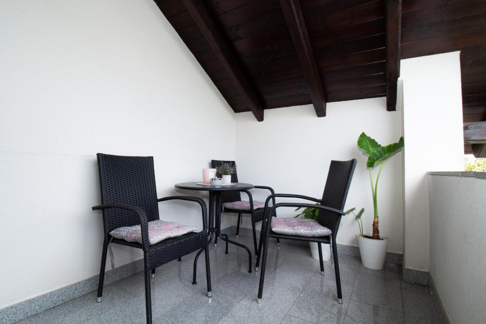 Apartman Keti Donja Lomnica Dış mekan fotoğraf